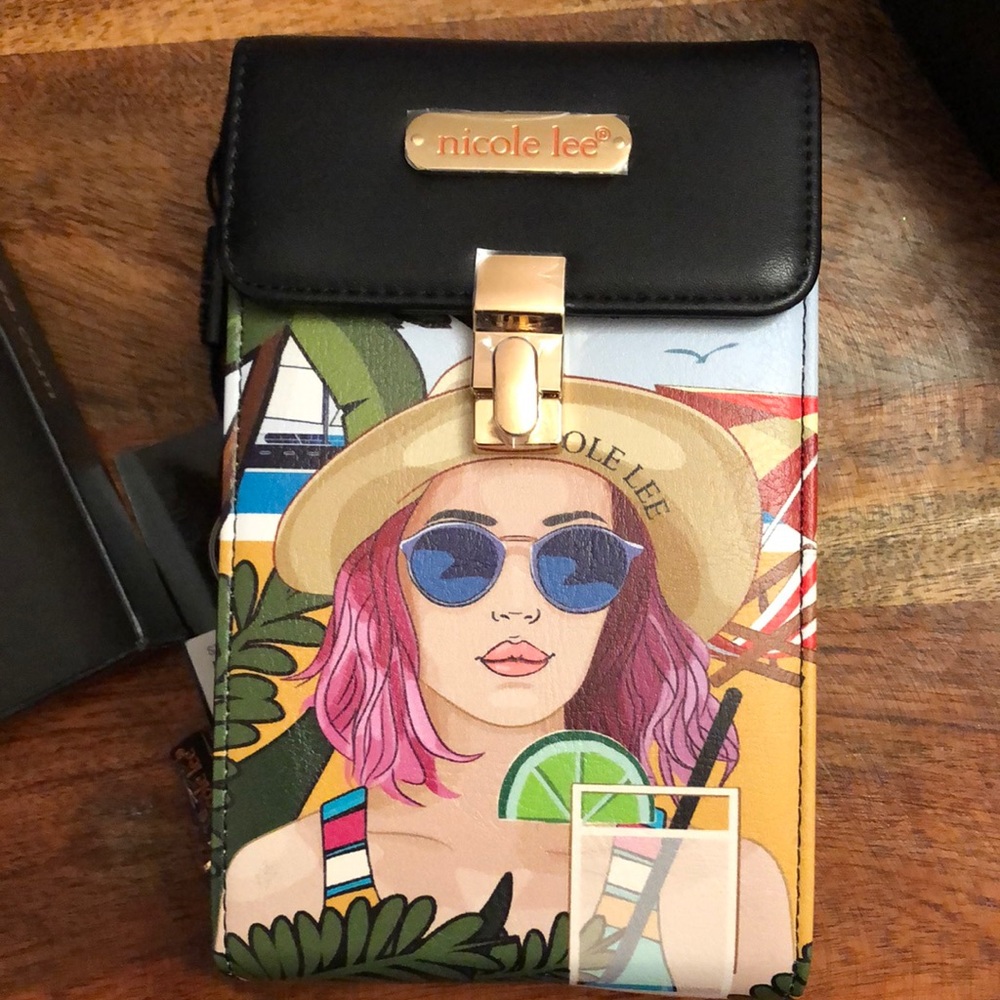 Nicole lee purse